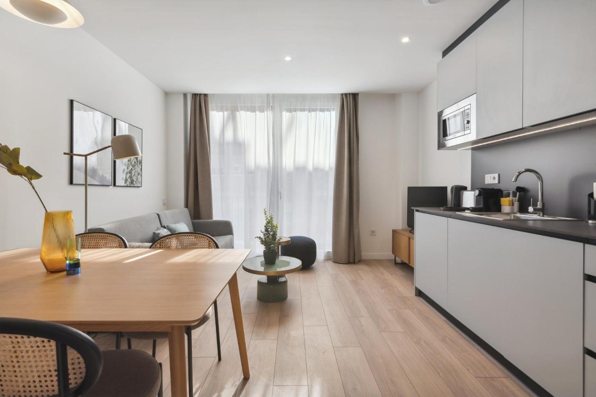 Limehome Valencia Carrer Del Pare Palau I Quer Cameră foto